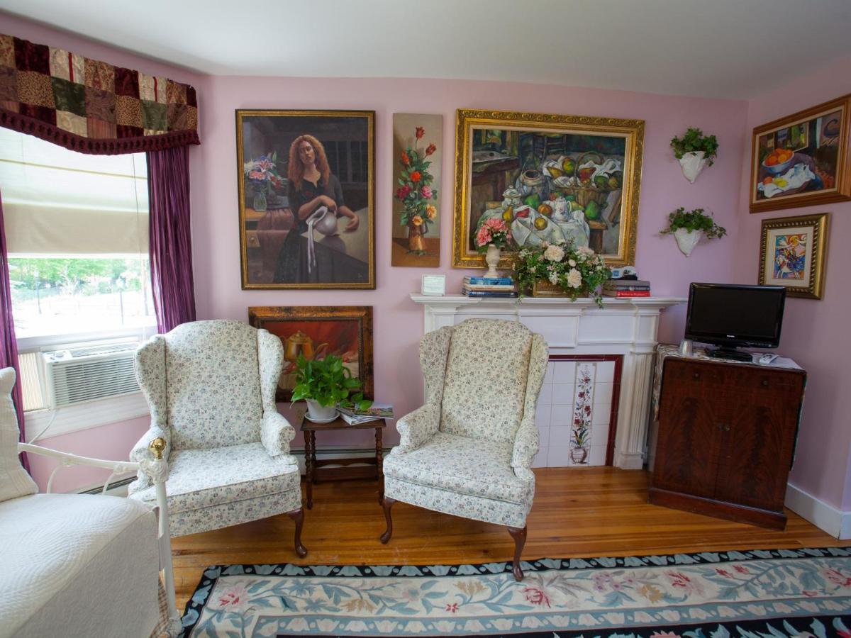 The Fairlawn Inn Hunter Bagian luar foto