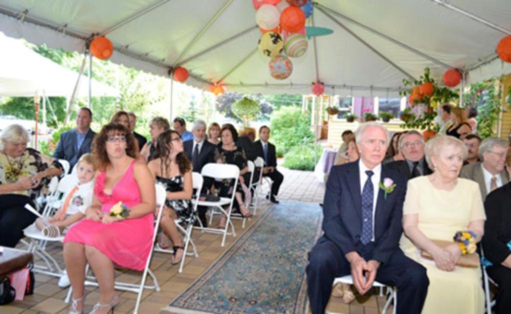 The Fairlawn Inn Hunter Bagian luar foto