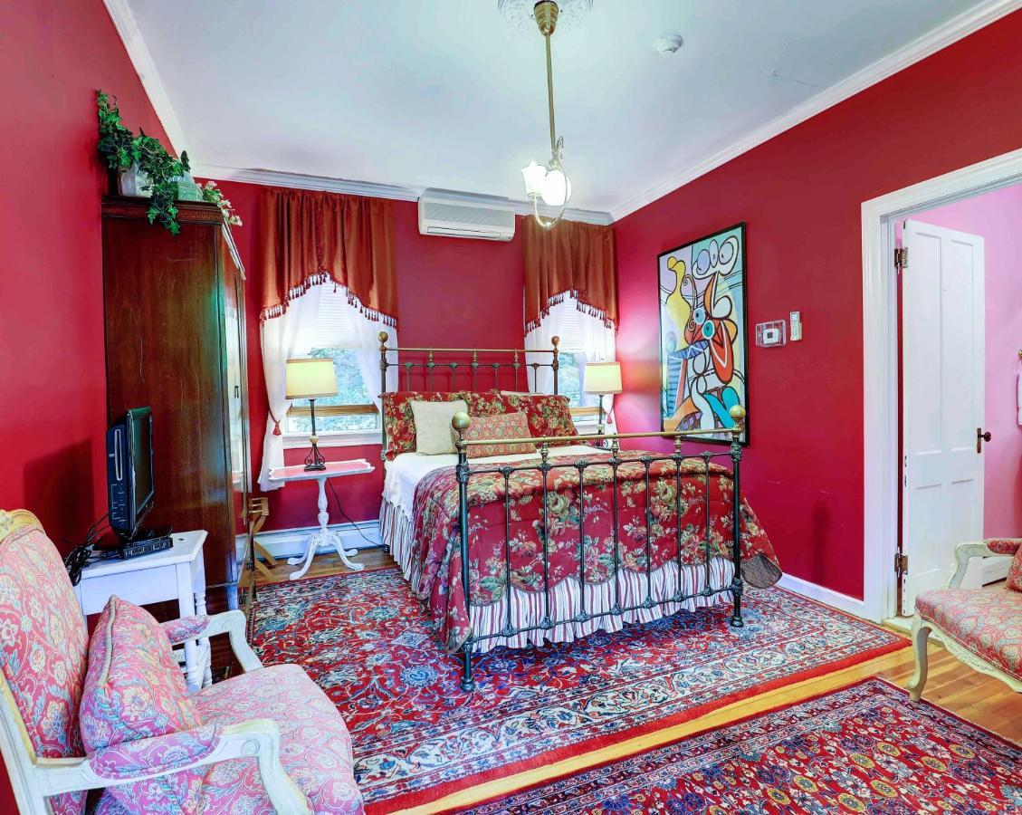 The Fairlawn Inn Hunter Ruang foto